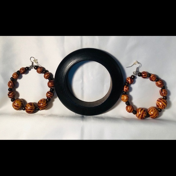 Wood Hoop Earrings and Bangle Set - Picture 2 of 6